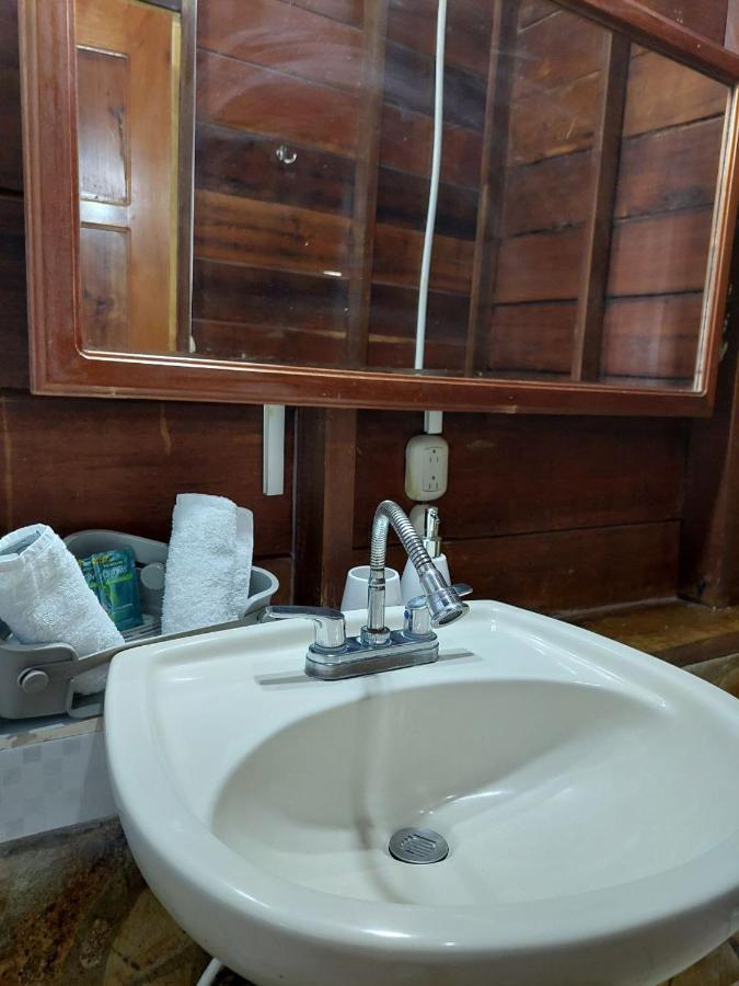 Sunset Bay B&B Brig Bay Экстерьер фото